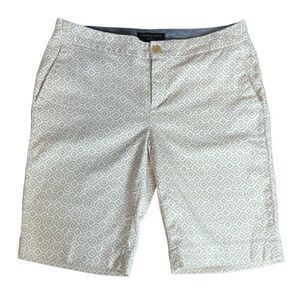 Banana Republic Hampton fit shorts size 2